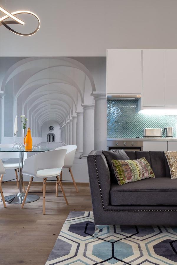 Premium Apartment By Hi5-King Street'S Luxury Suite Budapest Eksteriør billede