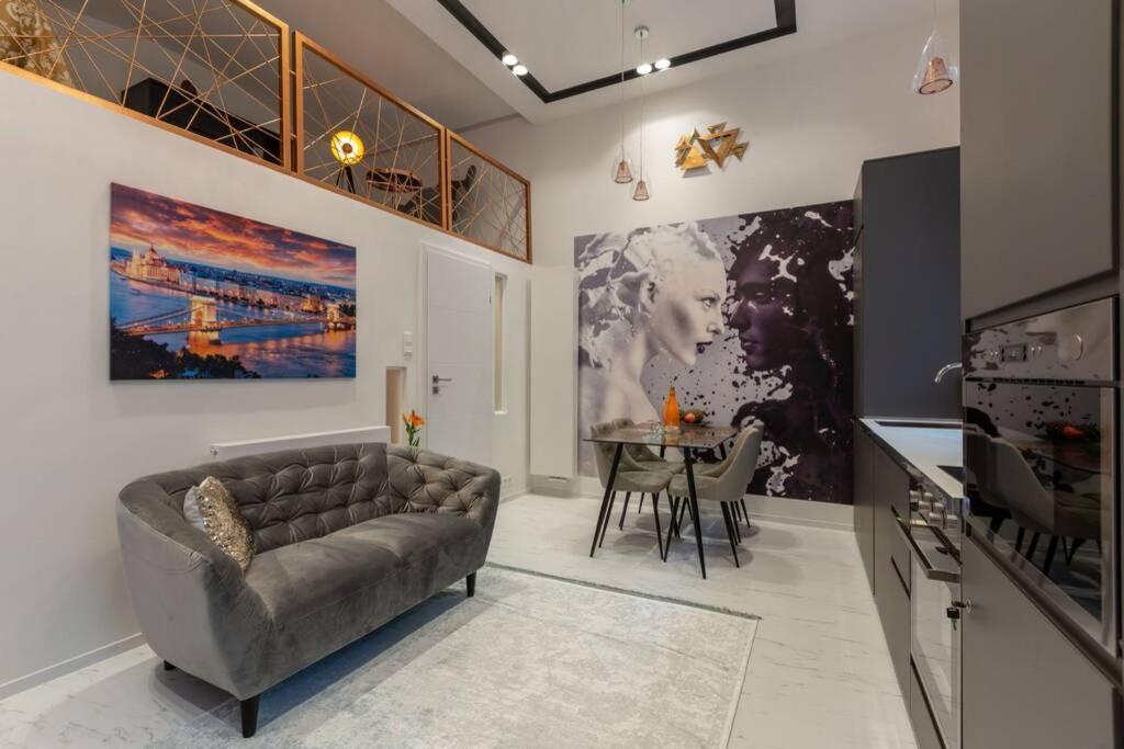 Premium Apartment By Hi5-King Street'S Luxury Suite Budapest Eksteriør billede