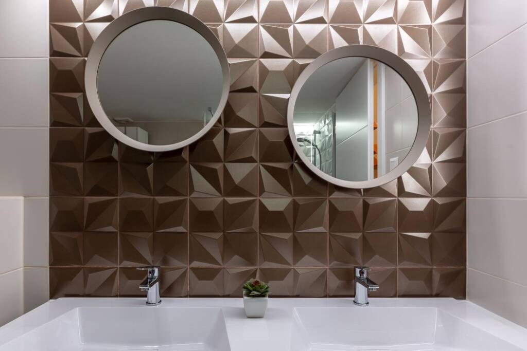 Premium Apartment By Hi5-King Street'S Luxury Suite Budapest Eksteriør billede